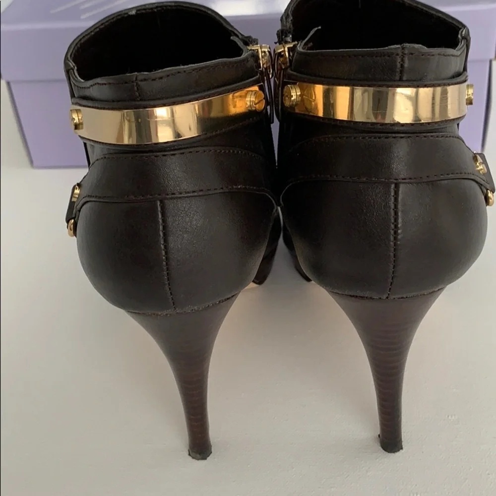 Marc Fisher Brown Leather Heeled Booties - Picture 4 of 7